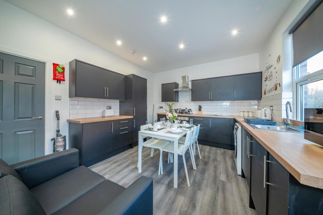 *Rb12S* For Your Most Relaxed & Cosy Stay + Free Parking + Free Fast Wifi * Leeds  Exteriér fotografie